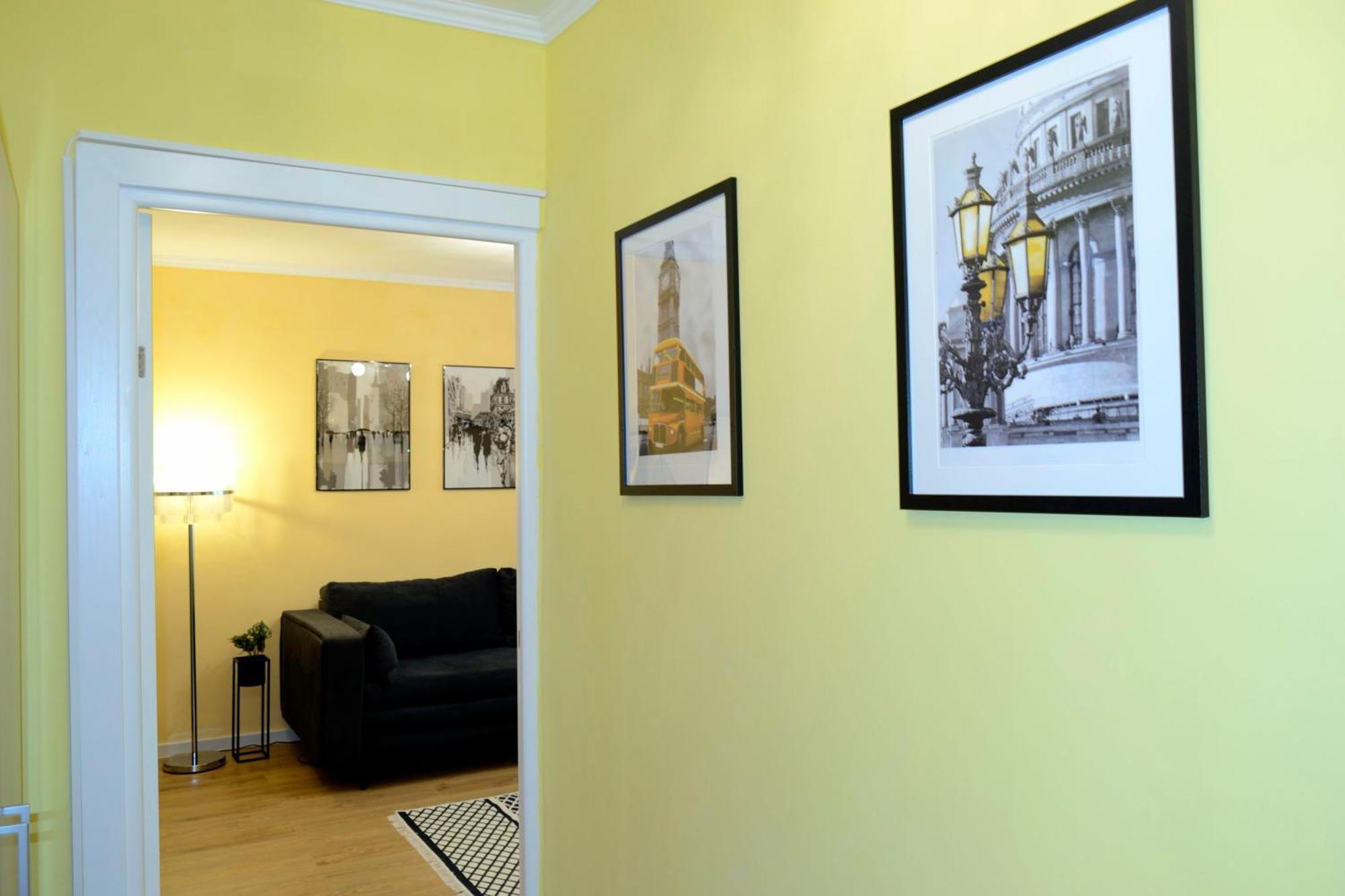 Cozy 2 Rooms Apartment Drumul Taberei Bucureşti Eksteriør bilde