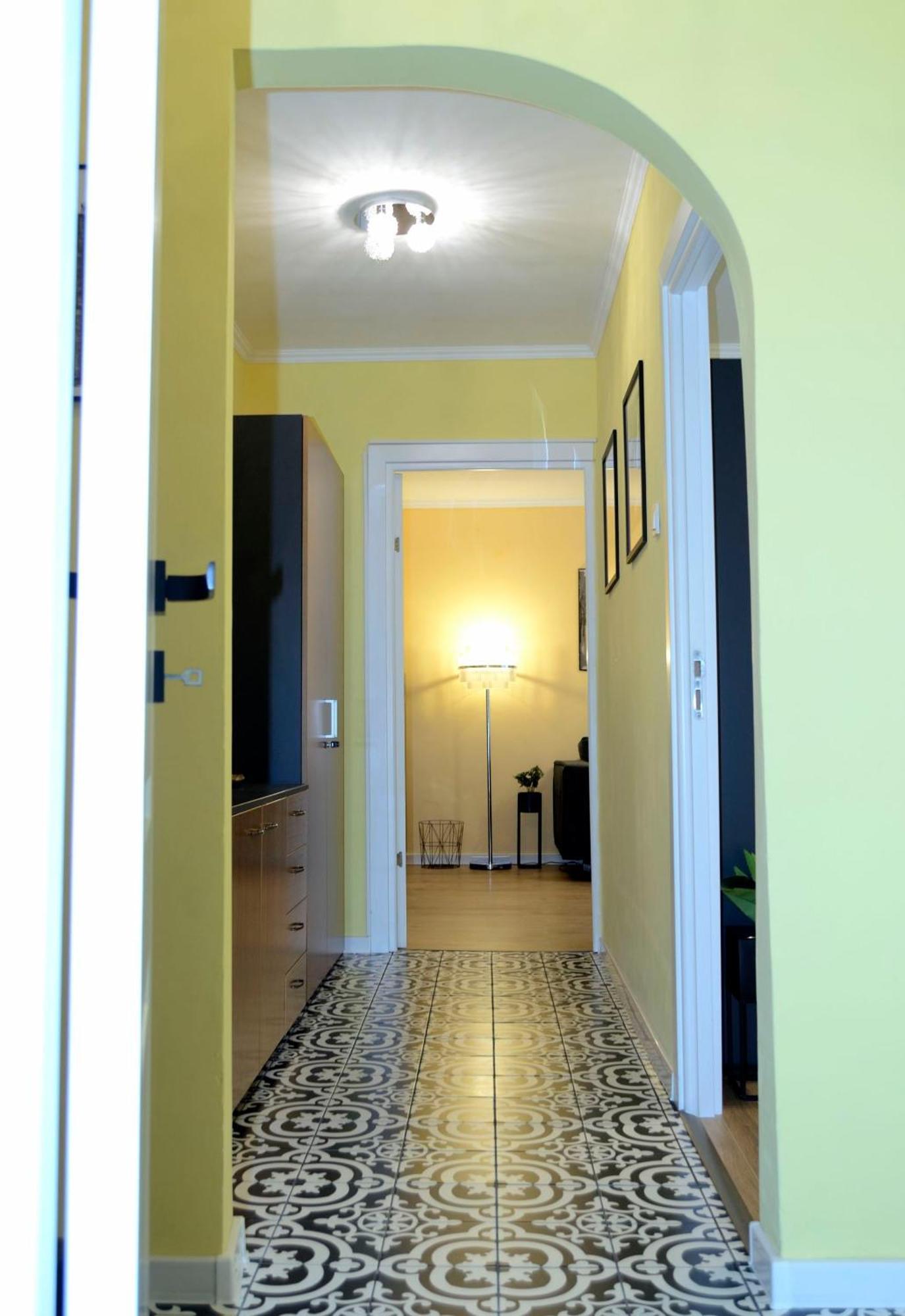 Cozy 2 Rooms Apartment Drumul Taberei Bucureşti Eksteriør bilde
