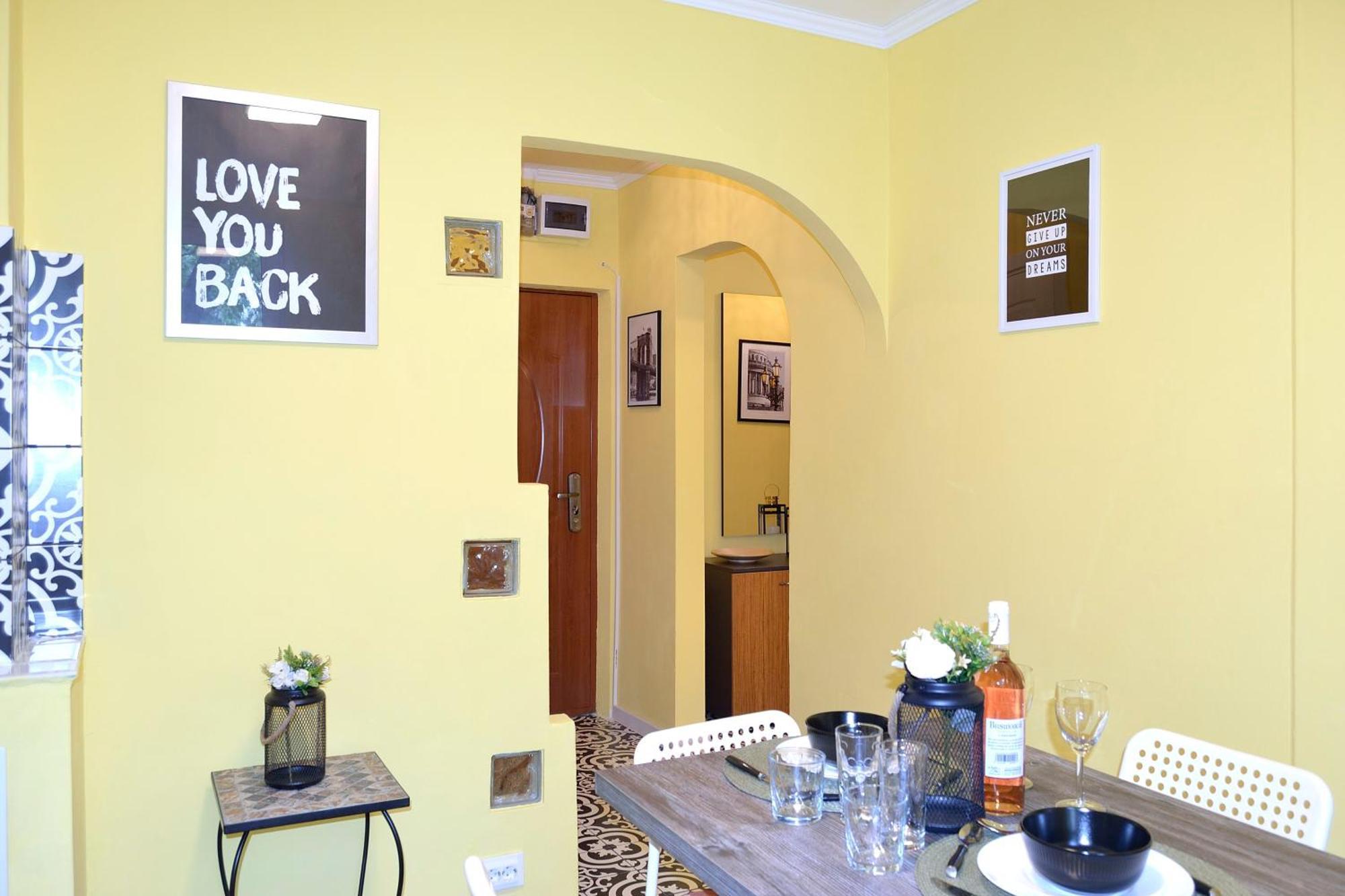 Cozy 2 Rooms Apartment Drumul Taberei Bucureşti Eksteriør bilde