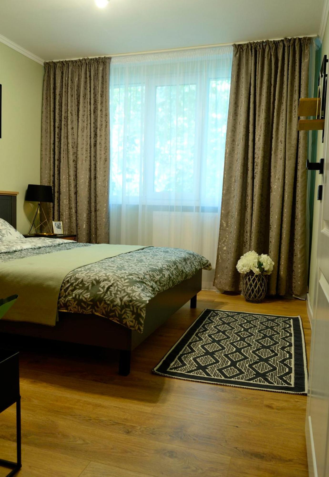 Cozy 2 Rooms Apartment Drumul Taberei Bucureşti Eksteriør bilde