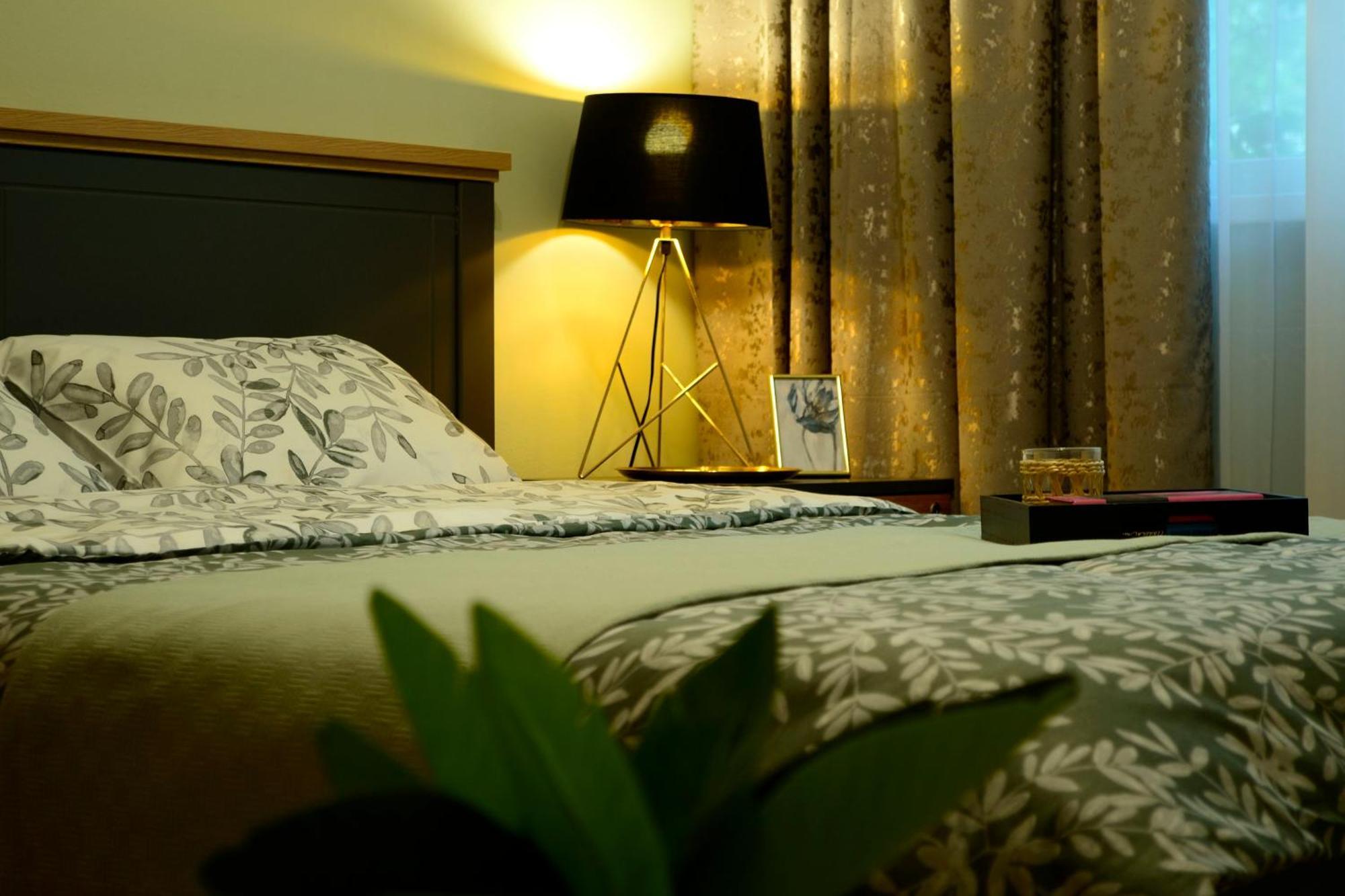 Cozy 2 Rooms Apartment Drumul Taberei Bucureşti Eksteriør bilde